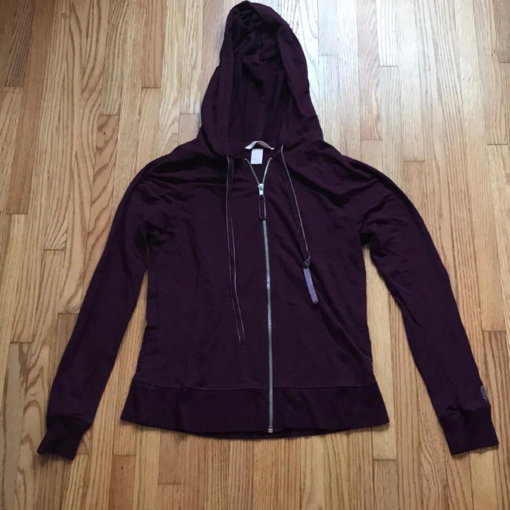 Maroon/magenta sweater